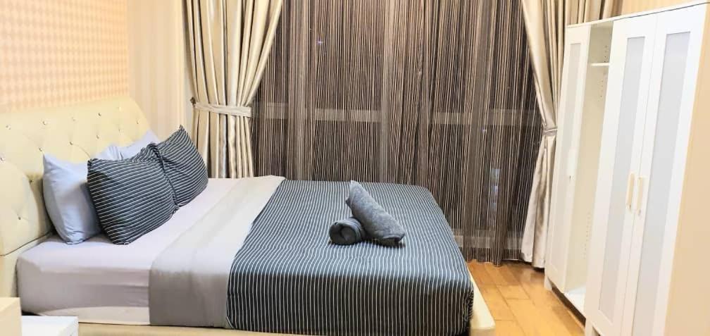Regalia Suites With Infinity Pool Klcc By Staycation Homes كوالالمبور المظهر الخارجي الصورة